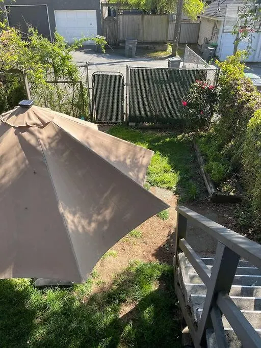 Tatil Evi 4 Bedroom Upper Level Kits Home Vancouver